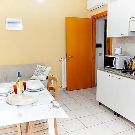 Cau Aparthotel