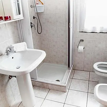 Cau Aparthotel 3*