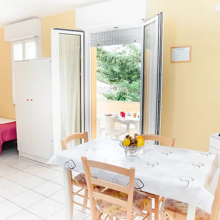 Cau Апарт-отель Альгеро